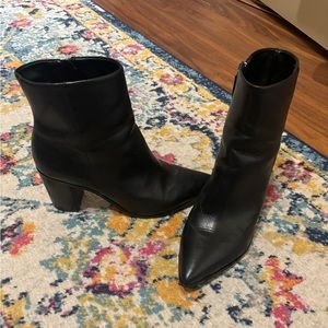 SCHUTZ Black Booties